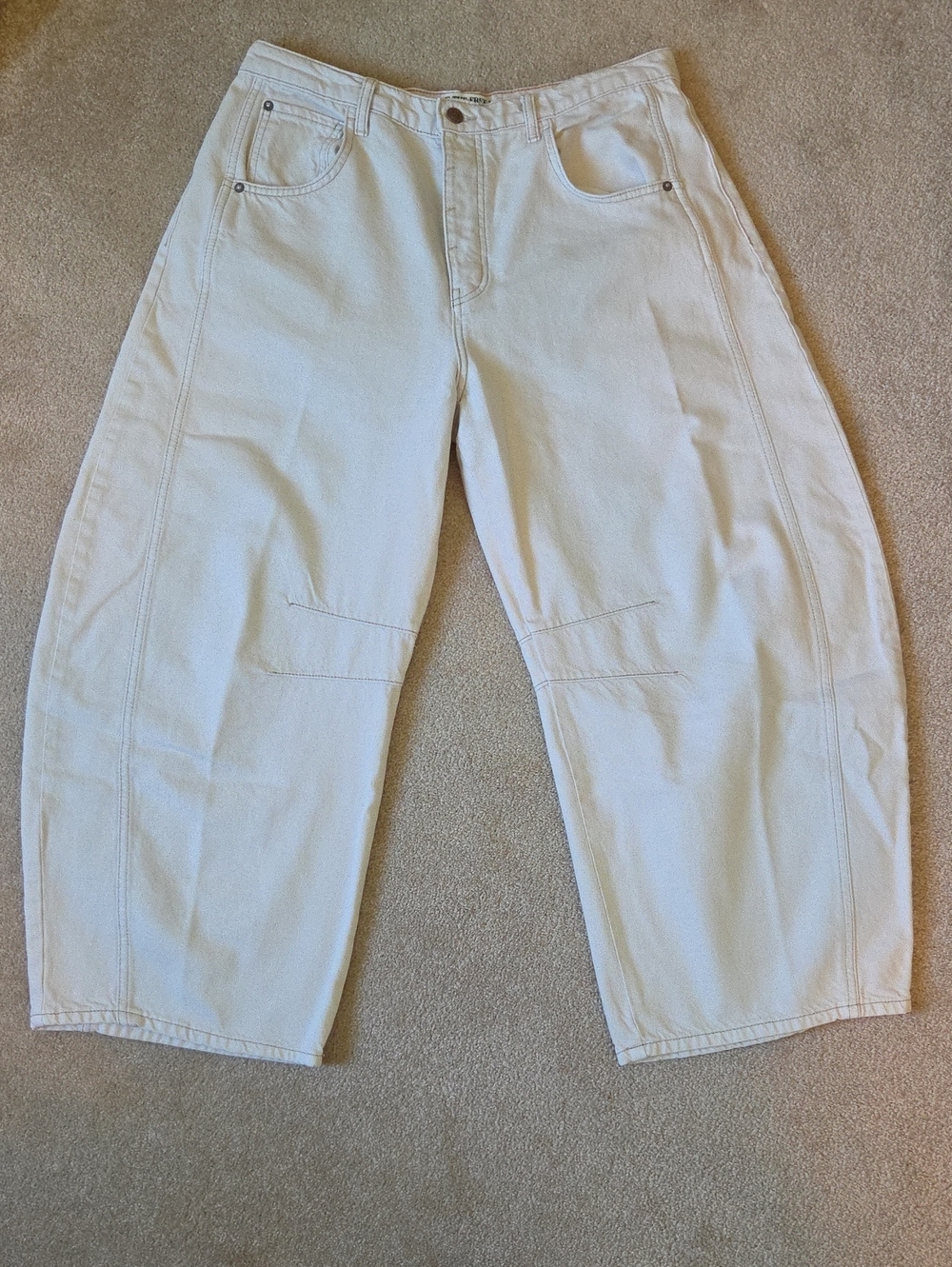We The Free Good Luck Barrel Jeans in Milk Size 31